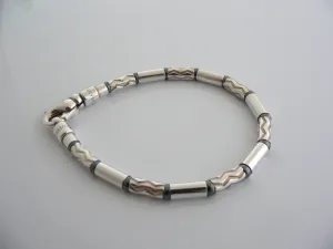 Tiffany & Co Silver Hematite Carved Bead Bracelet Bangle Rare Gift Cool Love