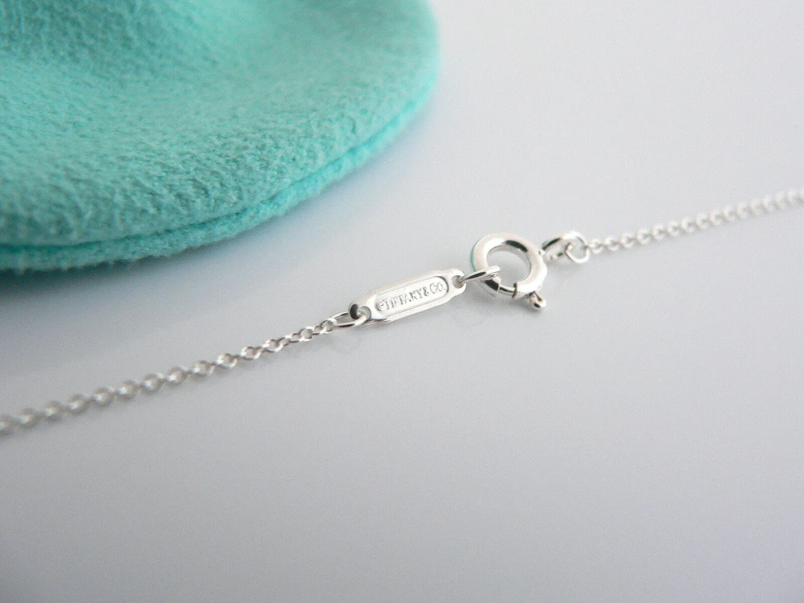 Tiffany & Co Silver Onyx Heart Necklace Pendant 20 In Chain Gift Pouch Gemstone
