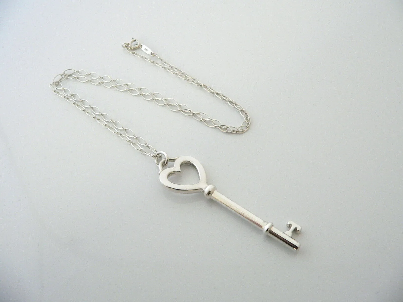 Tiffany Co Silver Large Heart Key Necklace Pendant 18 Inch Chain Gift Love