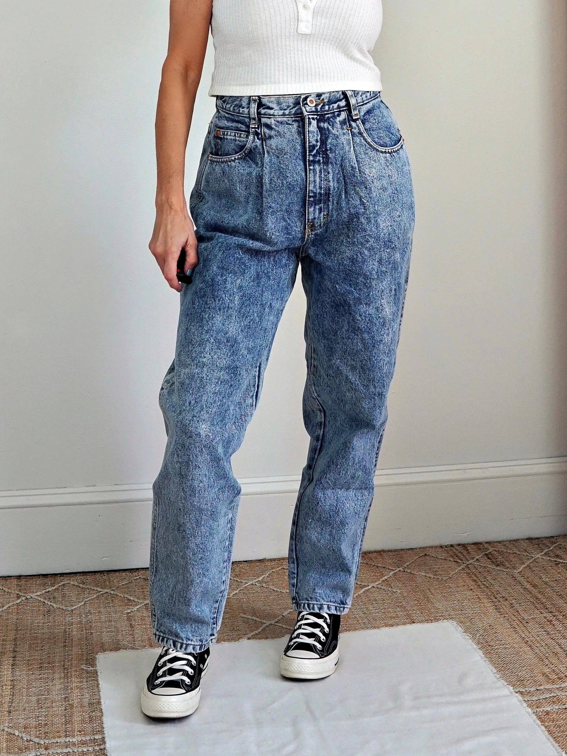 Vintage 80's Acid Wash Barrel Jeans - 28" Waist