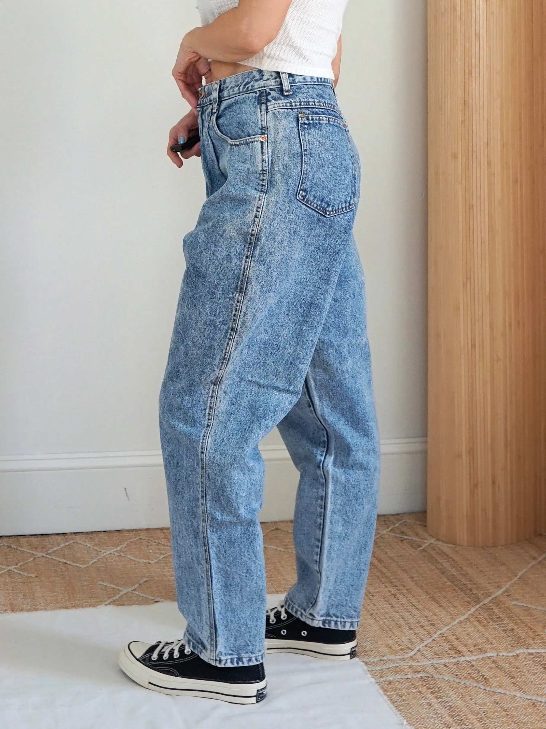 Vintage 80's Acid Wash Barrel Jeans - 28" Waist