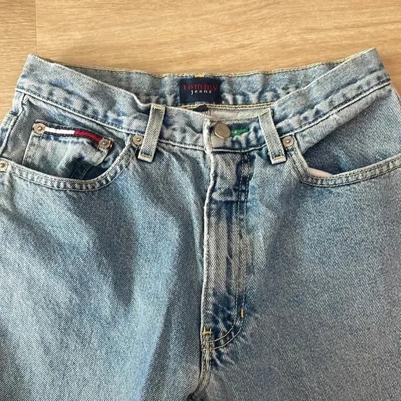 Vintage 90s Tommy Hilfiger Tommy Jeans size 5/30