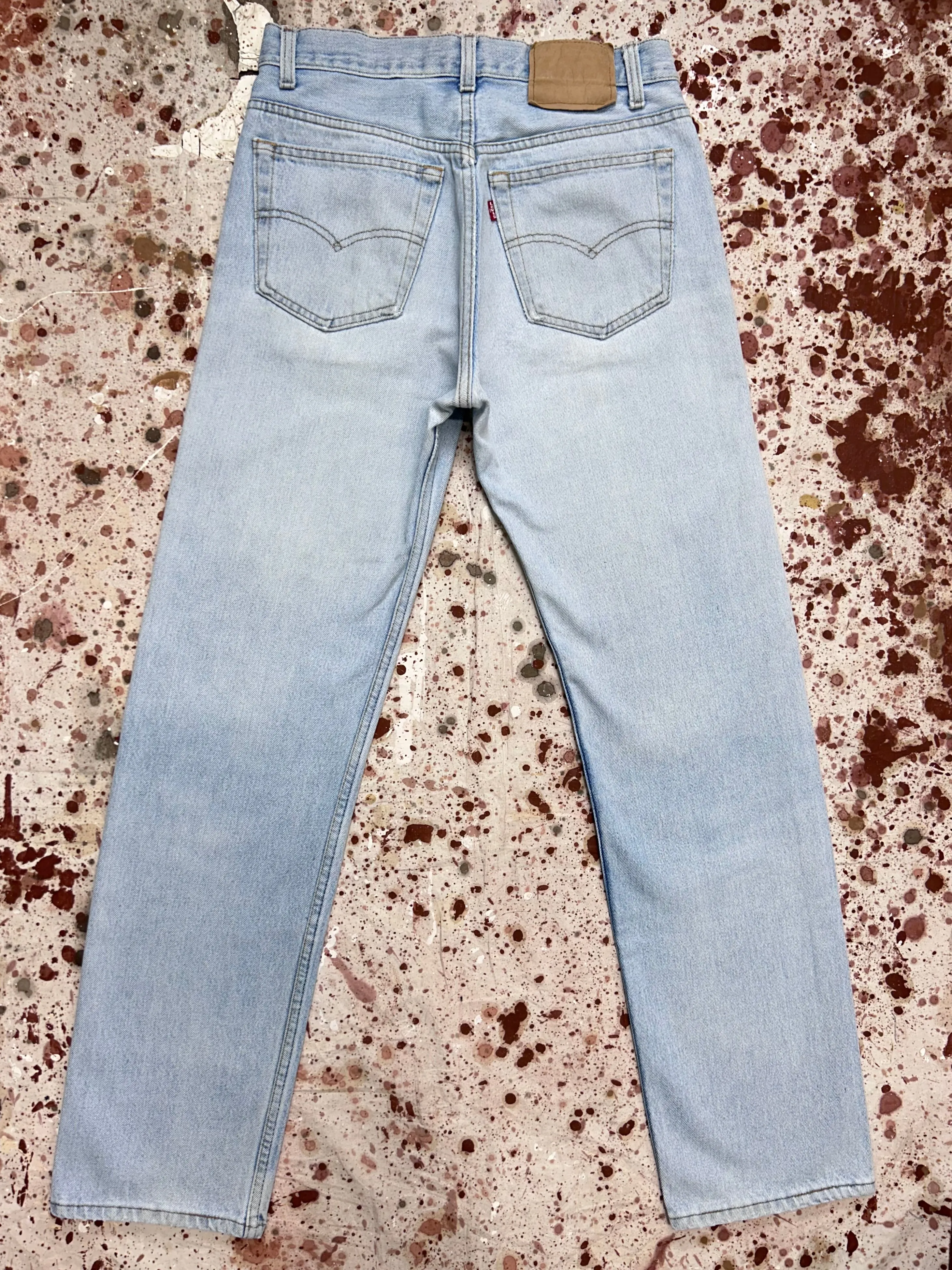 Vintage USA Made Levi 501 Light Wash Denim Jeans (JYJ0124-065)
