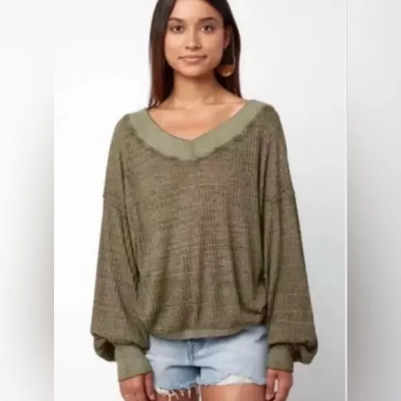 We the Free South Side Thermal Waffle Top in Moss