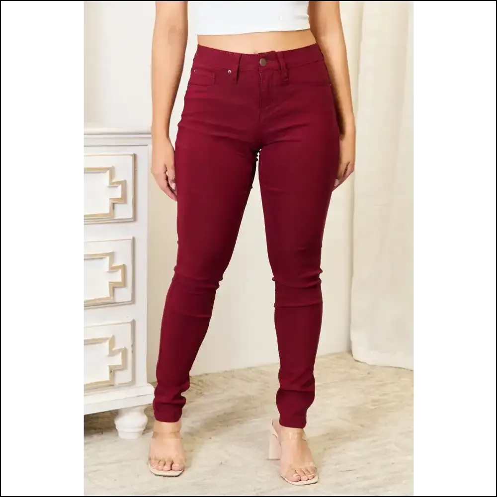 Ymi Chic Skinny Jeans: Hugging Curves and Easing your Existential Dread! 😂👖