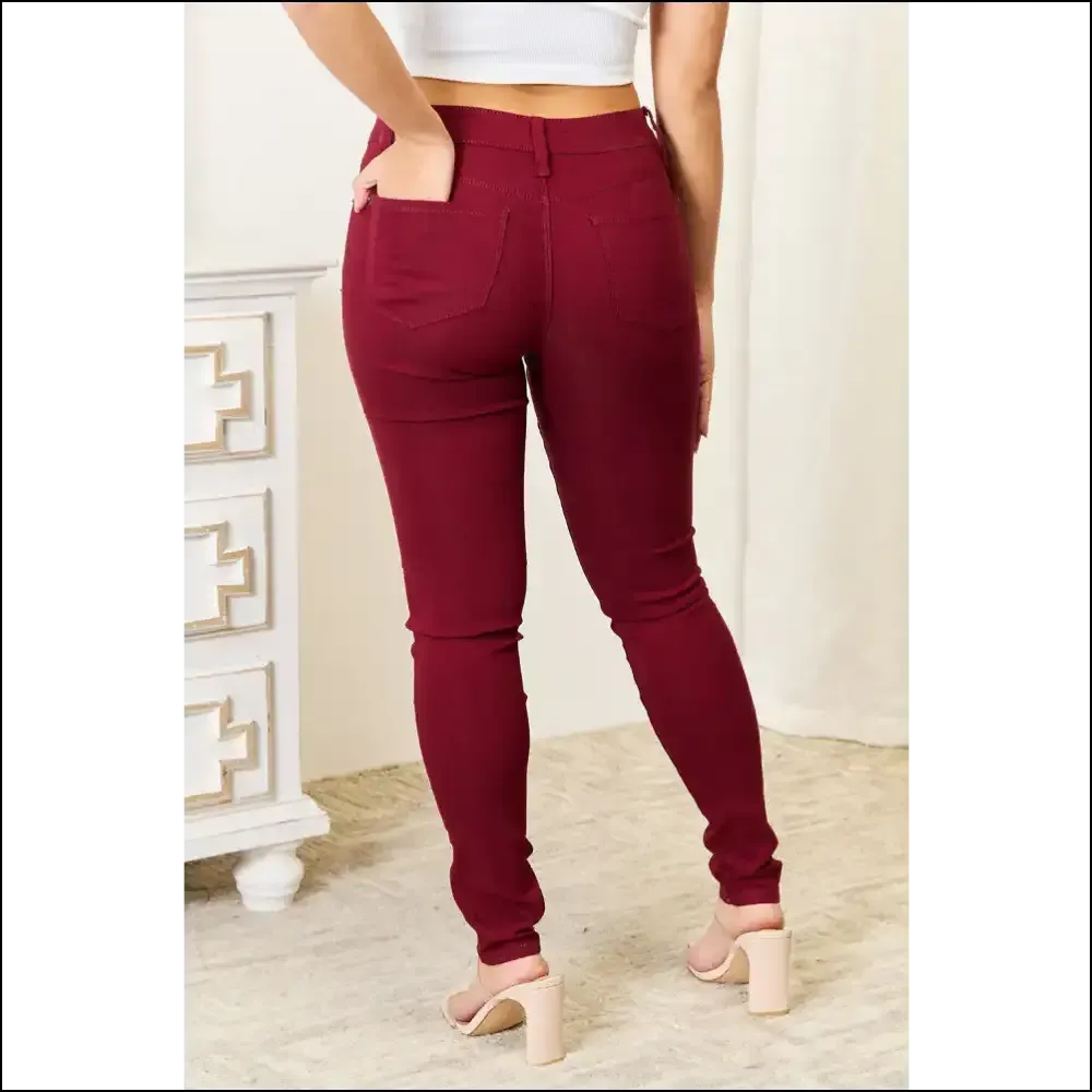 Ymi Chic Skinny Jeans: Hugging Curves and Easing your Existential Dread! 😂👖