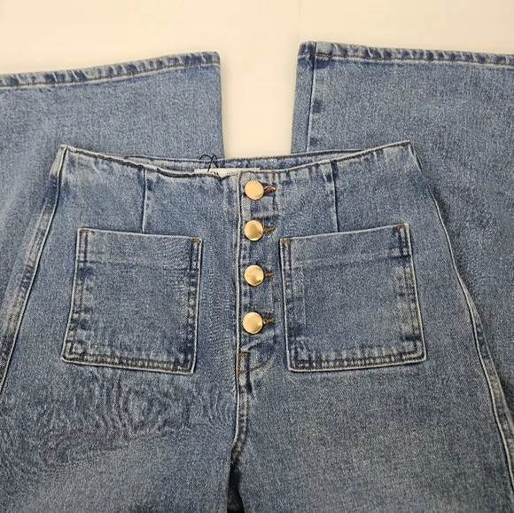 Zara wide leg high waist cropped jeans size 6